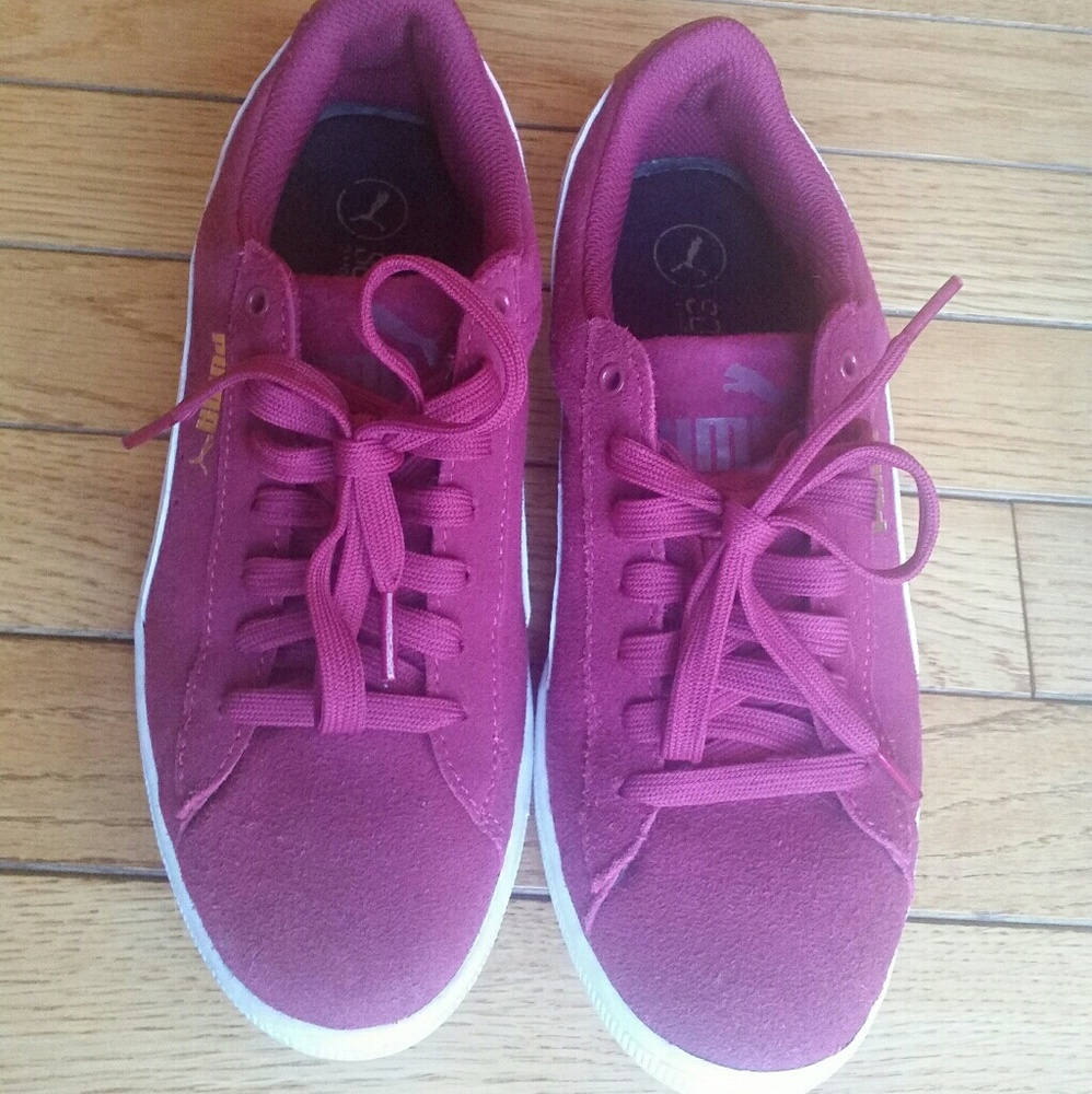 💢Firm on Price 💢Puma Suede Soft Foam Sneakers